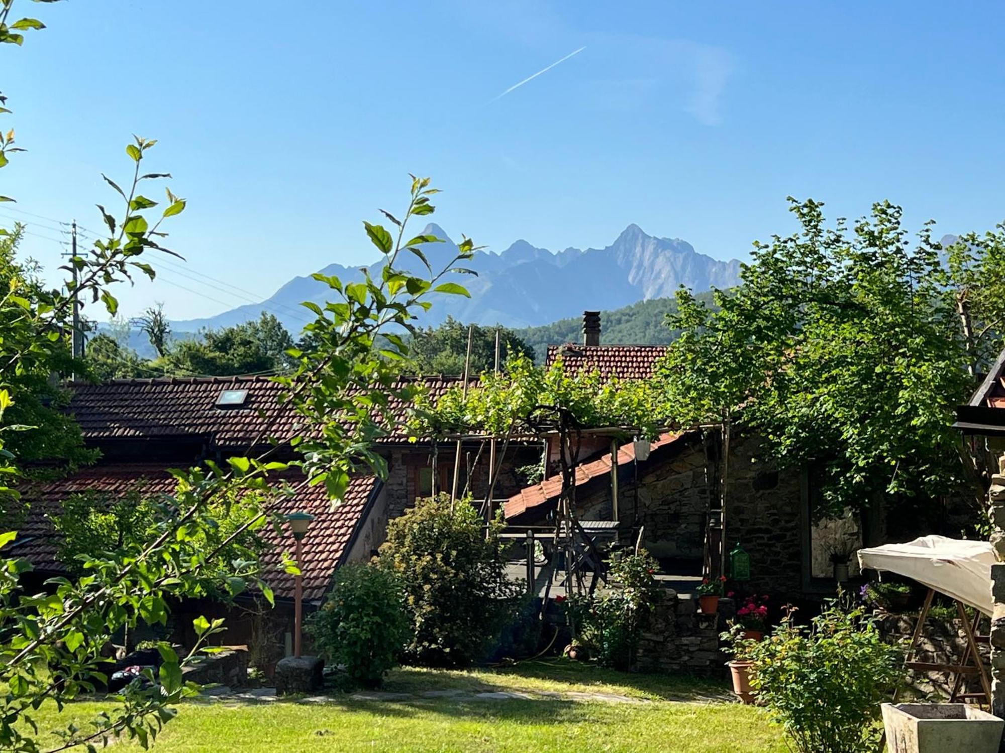 Agriturismo B&B Luna di Quarazzana in Fivizzano Tuscany Esterno foto